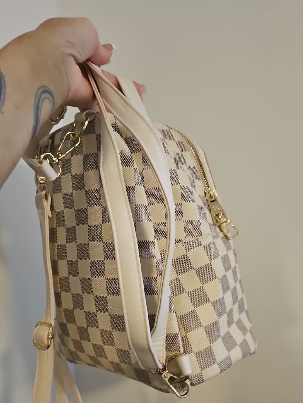 Designer-Style Cream Checkered Backpack Tote - Picture 2 of 5